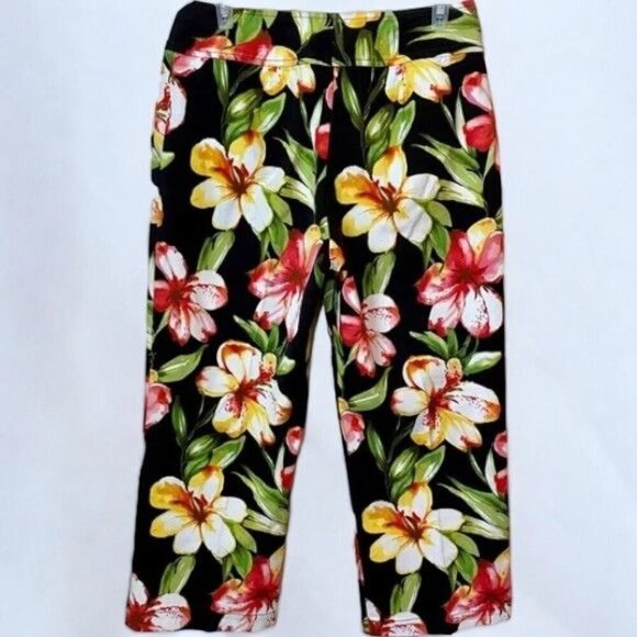 St John Sport Marie Gray Floral Sequin Straight Leg Capri Pants Multicolor 4 - Picture 9 of 10